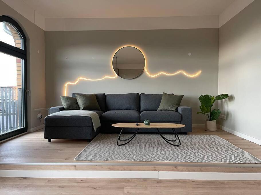 Loft 7 15Min Hbf 2Br Smart Tv Wifi Apartman Lipcse Kültér fotó